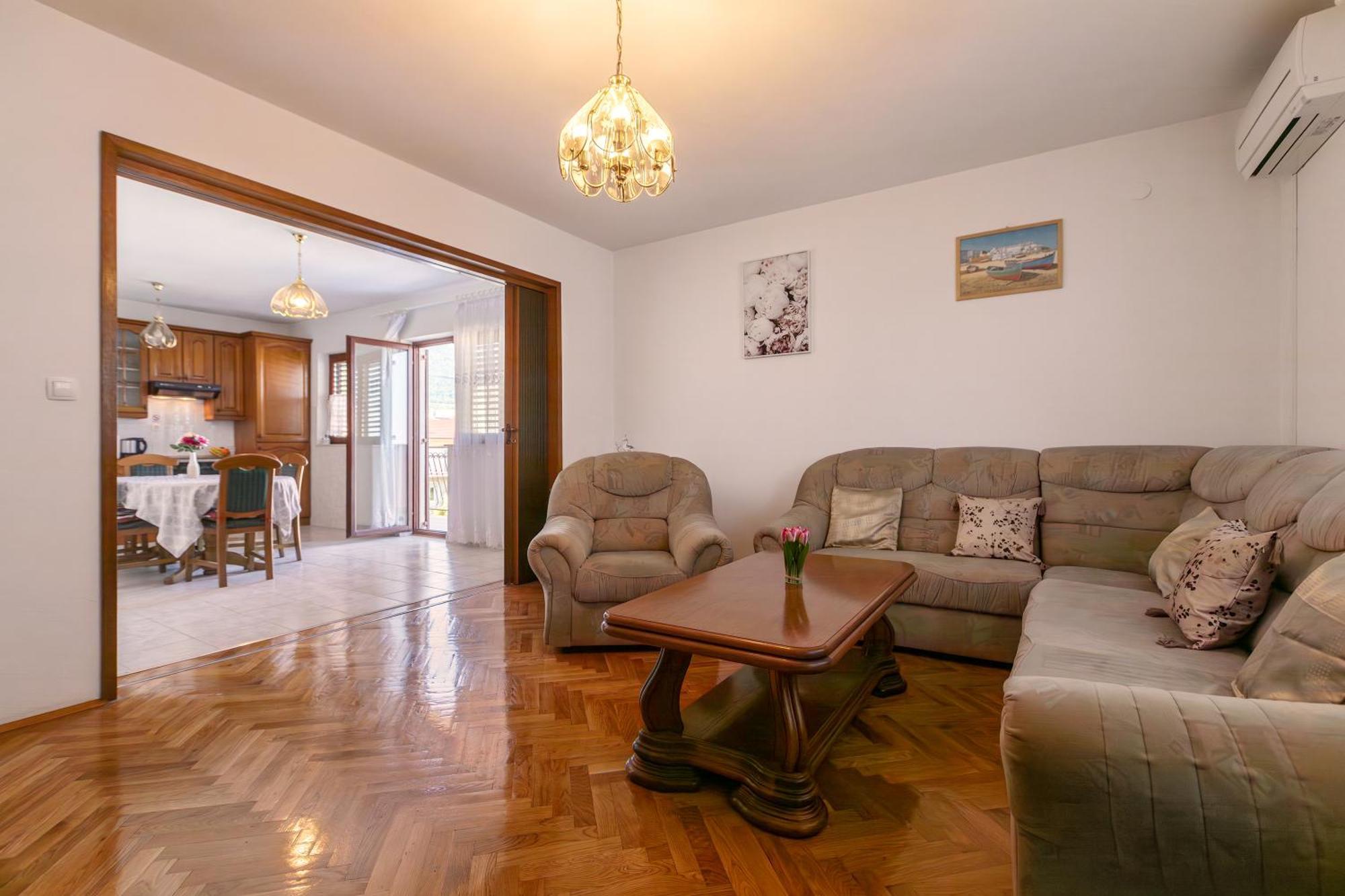 Apartman Dugec Daire Kastela Dış mekan fotoğraf