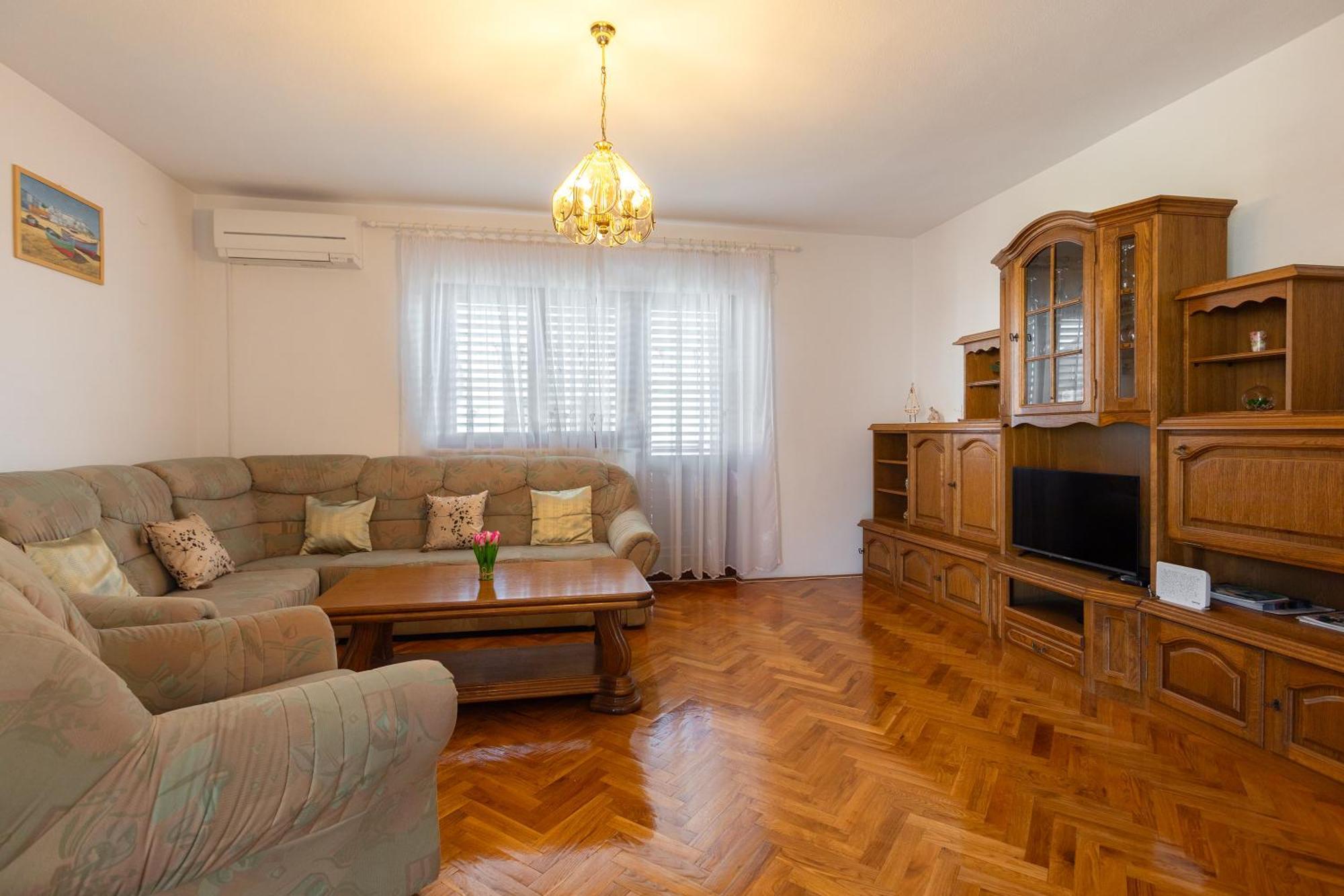 Apartman Dugec Daire Kastela Dış mekan fotoğraf