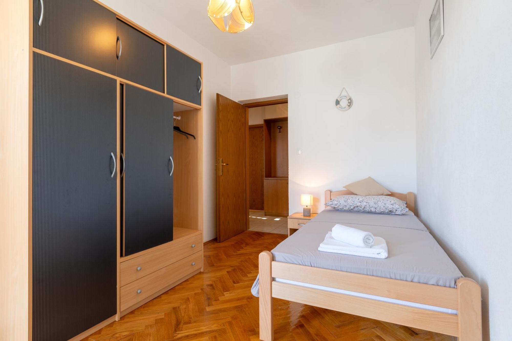 Apartman Dugec Daire Kastela Dış mekan fotoğraf