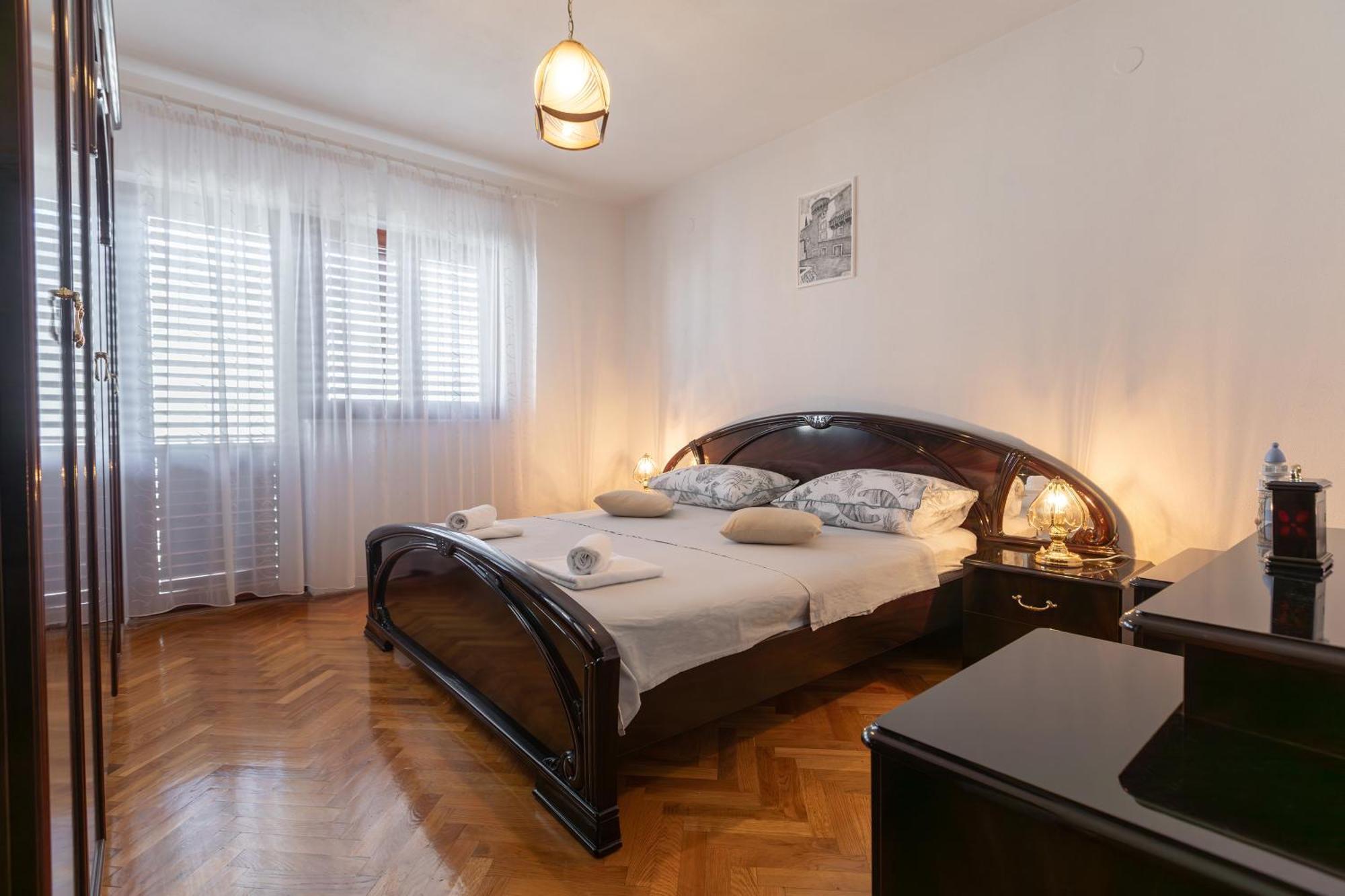 Apartman Dugec Daire Kastela Dış mekan fotoğraf