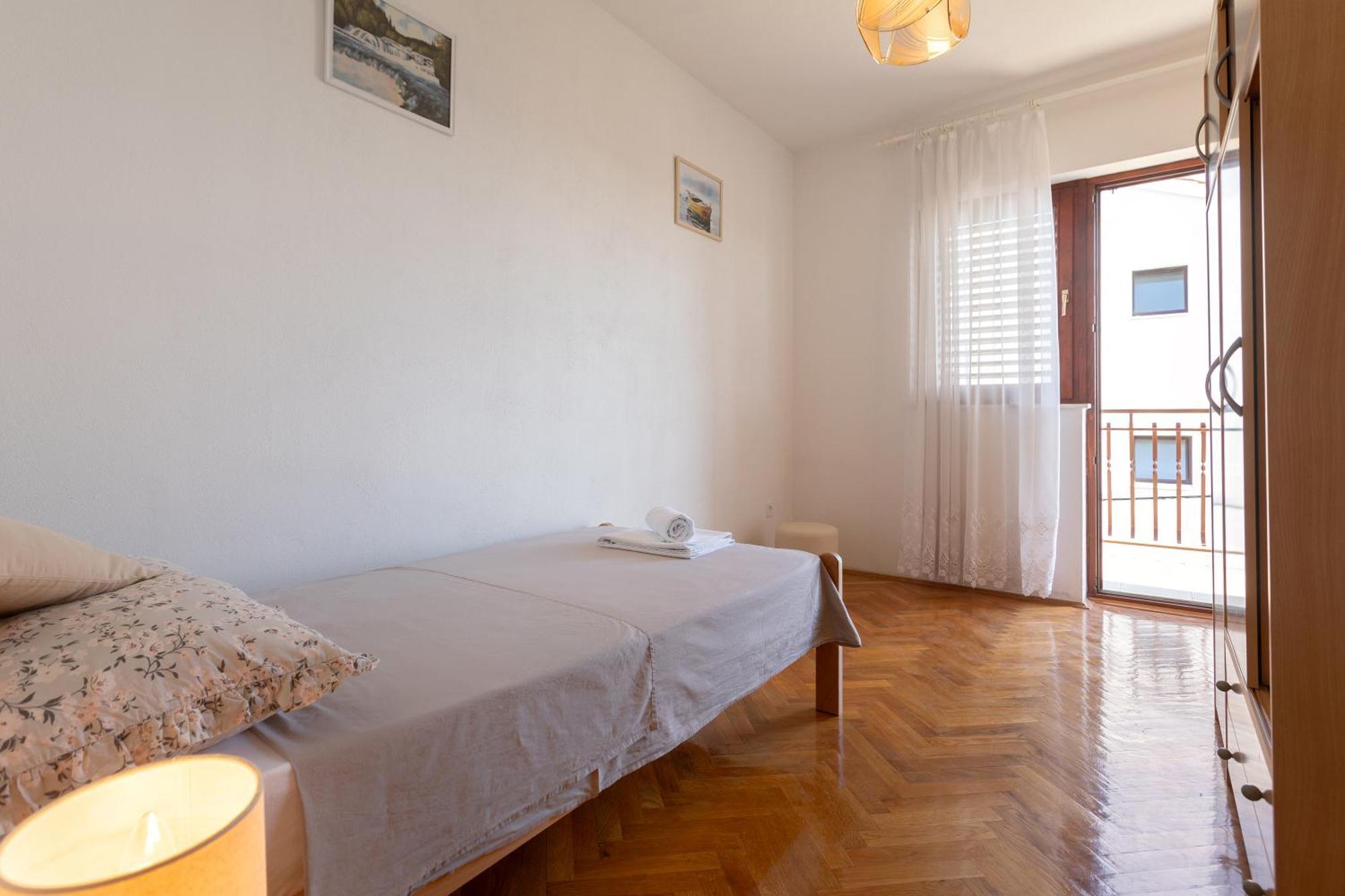 Apartman Dugec Daire Kastela Dış mekan fotoğraf